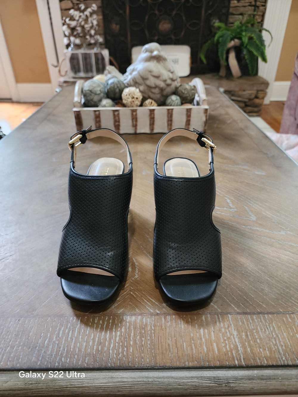 Liz Claiborne Black Perforated Slingback Heels